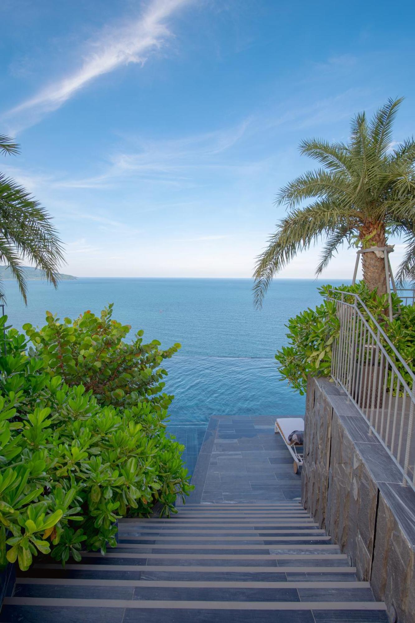 M Hotel Danang Экстерьер фото View of the Gulf of Thailand from the hotel